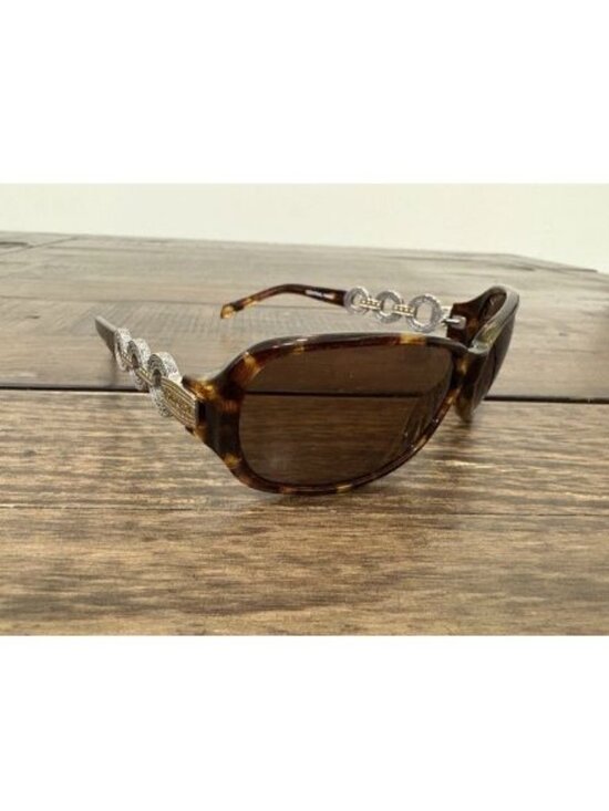 Brighton Women’s Central Park Signature Silver Tortoise Sunglasses Frames & Case main image 13